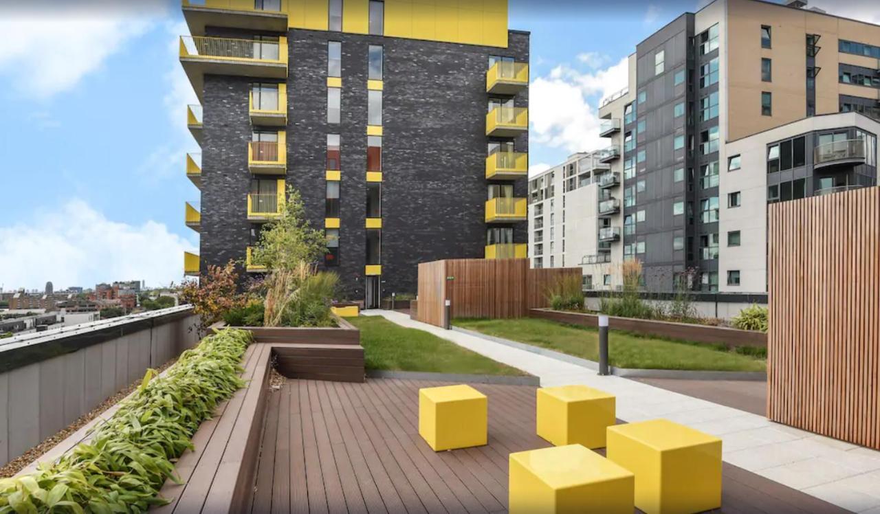 Charles Hope Millharbour Apartment London Exterior photo