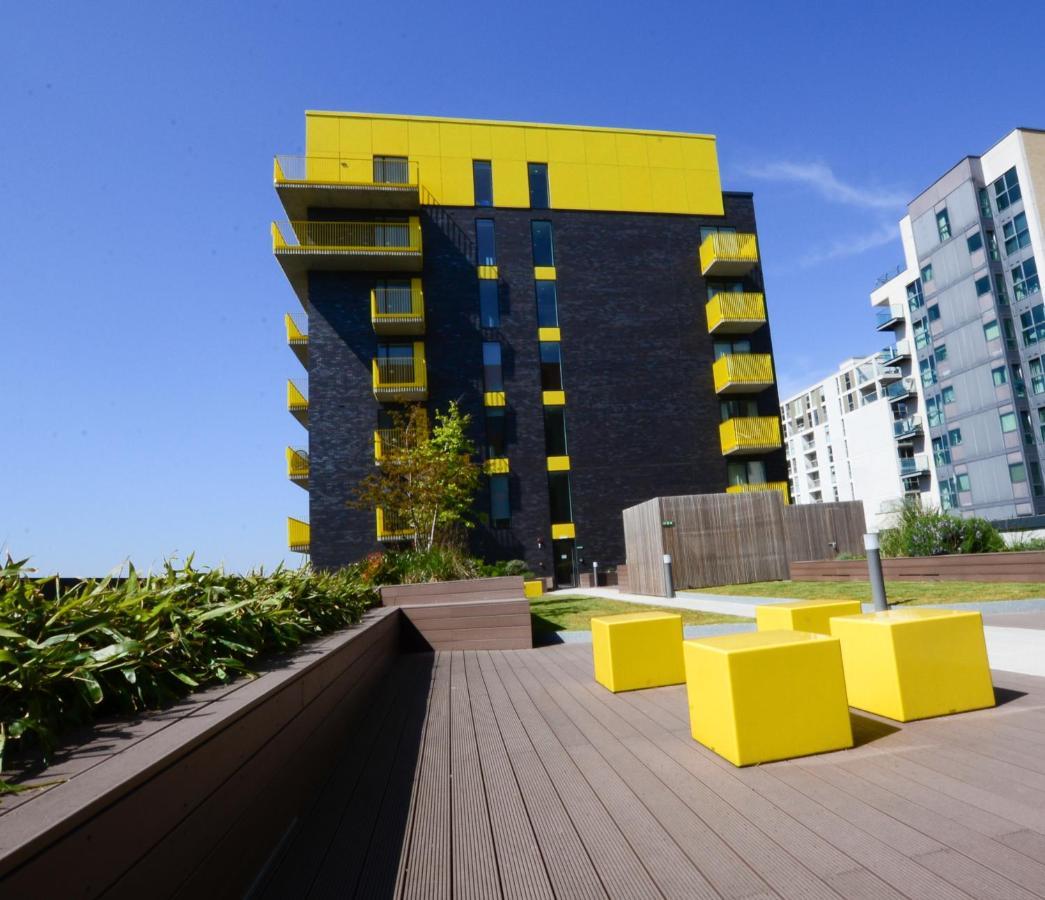 Charles Hope Millharbour Apartment London Exterior photo